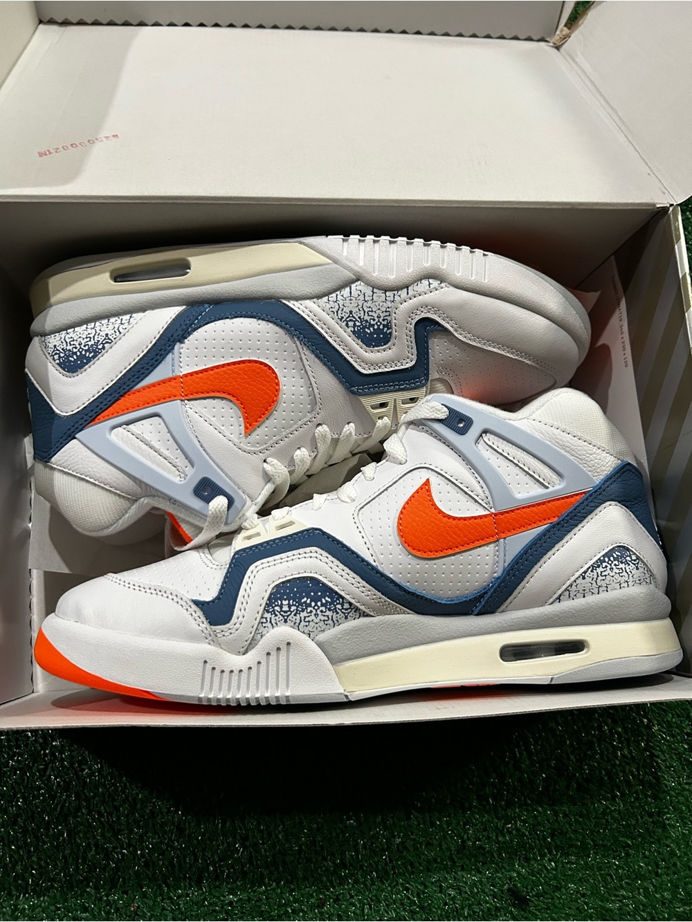 Nike Air Tech Challenge II Men Size 11.5 - Picture 2 of 7